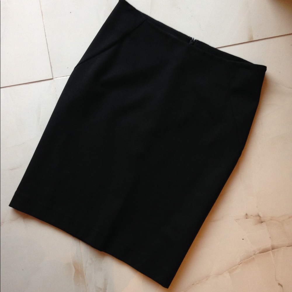 Pencil skirt